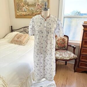 70s barbizon floral nightgown size small